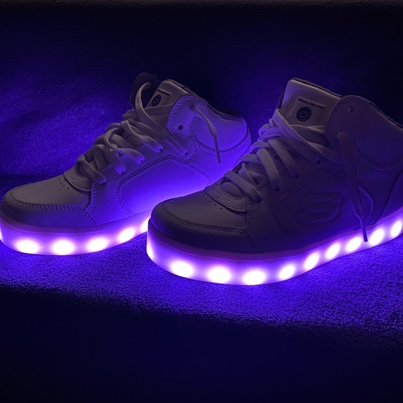 NEW Sketchers Kid's Energy Lights Sneakers - Picture 6 of 10
